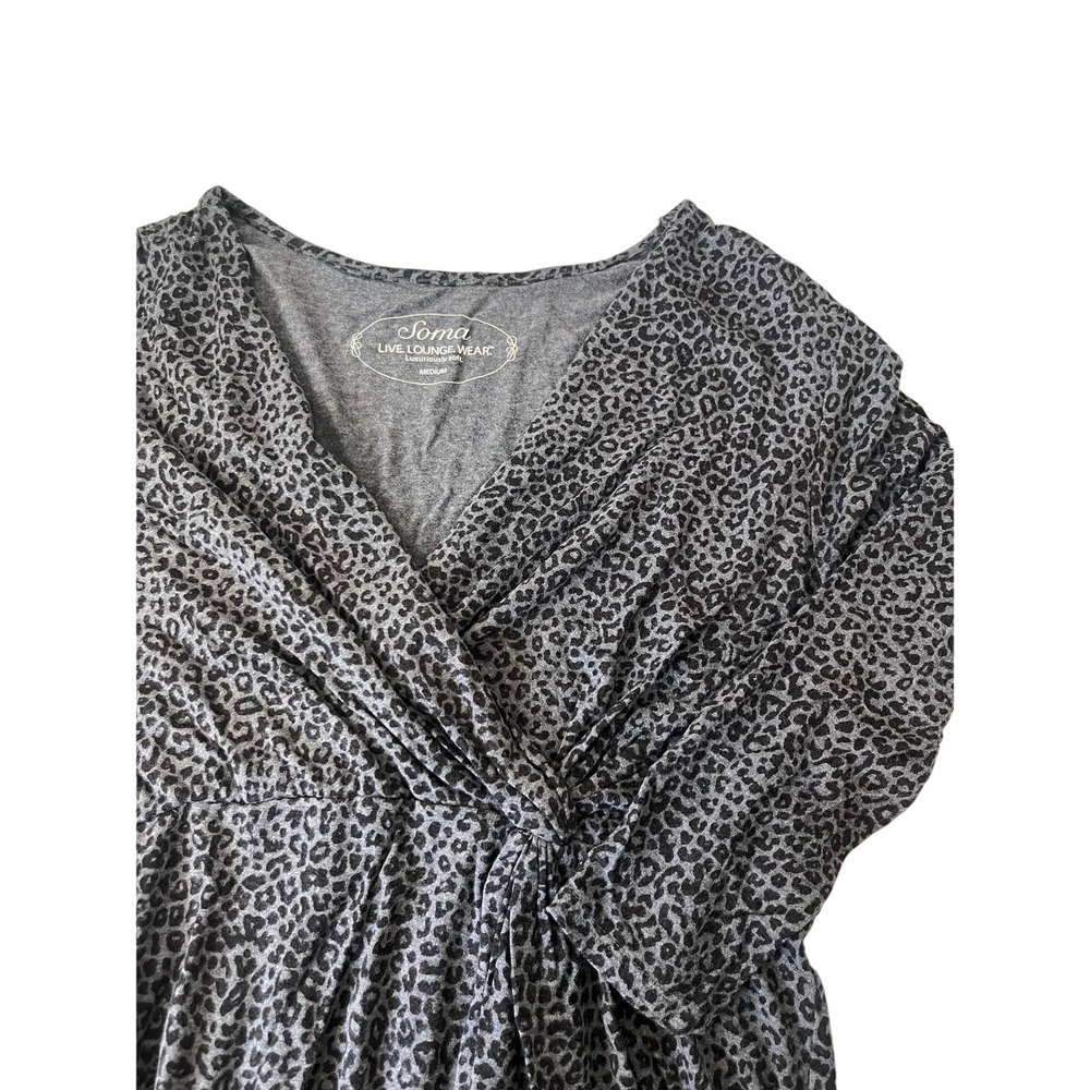 Soma‎ Women's Medium Long Sleeve Wrap Front Dress Gray Leopard Print Above Knee